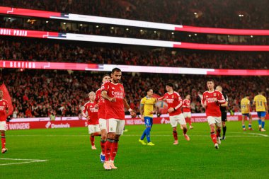 Vangelis Pavlidis, SL Benfica ve GD Estoril Praia (Maciej Rogowski / Ball Raw Images) arasında oynanan Liga Portekiz maçında gol attıktan sonra kutlama yaparken görülüyor.)