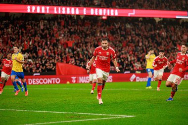 Vangelis Pavlidis, SL Benfica ve GD Estoril Praia (Maciej Rogowski / Ball Raw Images) arasında oynanan Liga Portekiz maçında gol attıktan sonra kutlama yaparken görülüyor.)