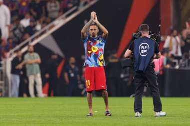 Raphinha, FC Barcelona ile Athletic Club (Maciej Rogowski / Ball Raw Images) arasında oynanan İspanya Süper Kupası Yarı final maçında görüldü.)