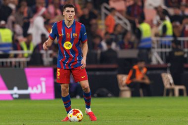 Pau Cubarsi, FC Barcelona ile Athletic Club (Maciej Rogowski / Ball Raw Images) arasında oynanan İspanya Süper Kupası yarı final maçında görüldü.)