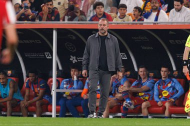 Hansi Flick, FC Barcelona ile Athletic Club (Maciej Rogowski / Ball Raw Images) arasında oynanan İspanya Süper Kupası yarı final maçında görüldü.)