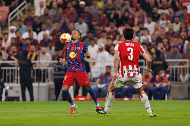 Raphinha, FC Barcelona ile Athletic Club (Maciej Rogowski / Ball Raw Images) arasında oynanan İspanya Süper Kupası Yarı final maçında görüldü.)