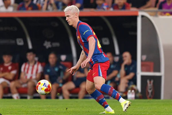 Dani Olmo, FC Barcelona ile Athletic Club (Maciej Rogowski / Ball Raw Images) arasında oynanan İspanya Süper Kupası Yarı final maçında görüldü.)