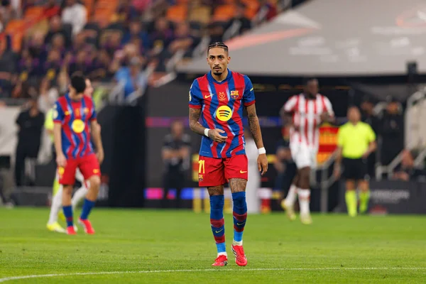 Raphinha, FC Barcelona ile Athletic Club (Maciej Rogowski / Ball Raw Images) arasında oynanan İspanya Süper Kupası Yarı final maçında görüldü.)