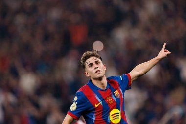 Fermin Lopez, FC Barcelona ile Athletic Club (Maciej Rogowski / Ball Raw Images) arasında oynanan İspanya Süper Kupası yarı final maçında attığı golün ardından kutlama yaparken görüldü.)