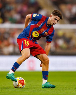 Fermin Lopez, FC Barcelona ile Athletic Club (Maciej Rogowski / Ball Raw Images) arasında oynanan İspanya Süper Kupası Yarı final maçında görüldü.)