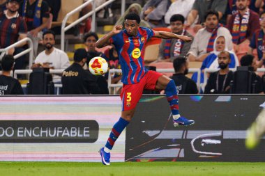 Alejandro Balde, FC Barcelona ile Athletic Club (Maciej Rogowski / Ball Raw Images) arasında oynanan İspanya Süper Kupası yarı final maçında görüldü.)