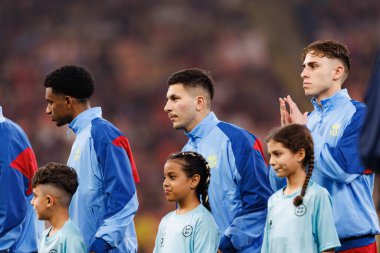 Alejandro Balde ve Roony Bardghji İspanya Süper Kupası 'nda FC Barcelona ile Atletizm Kulübü (Maciej Rogowski / Ball Raw Images) arasında oynanan yarı final maçında görüldü.)