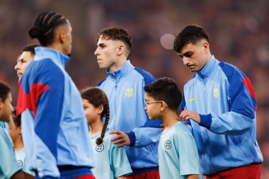 Fermin Lopez ve Pedri, FC Barcelona ile Athletic Club (Maciej Rogowski / Ball Raw Images) arasında oynanan yarı final maçında görüldü.)