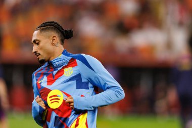 Raphinha, FC Barcelona ile Athletic Club (Maciej Rogowski / Ball Raw Images) arasında oynanan İspanya Süper Kupası Yarı final maçında görüldü.)