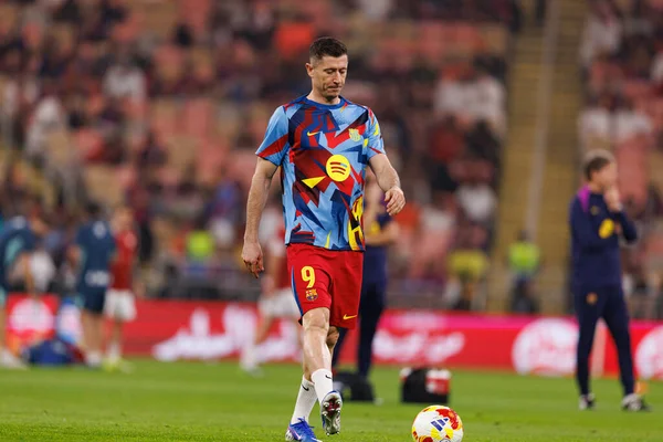 Robert Lewandowski, FC Barcelona ile Athletic Club (Maciej Rogowski / Ball Raw Images) arasında oynanan İspanya Süper Kupası yarı final maçında görüldü.)