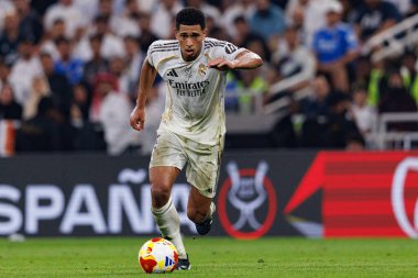 Jude Bellingham, Atletico de Madrid ve Real Madrid (Maciej Rogowski / Ball Raw Images) arasında oynanan İspanya Süper Kupası yarı final maçında görüldü.)