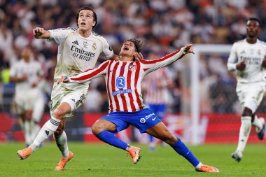 Alvaro Carreras ve Giuliano Simeone, Atletico de Madrid ve Real Madrid (Maciej Rogowski / Ball Raw Images) arasında oynanan İspanya Süper Kupası yarı final maçında görüldü.)