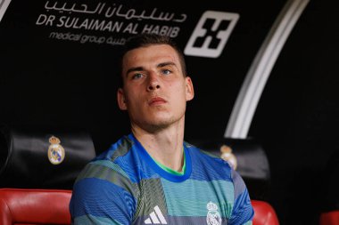 Andriy Lunin, Atletico de Madrid ve Real Madrid (Maciej Rogowski / Ball Raw Images) arasında oynanan İspanya Süper Kupası yarı final maçında görüldü.)