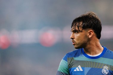 Raul Asencio, Atletico de Madrid ve Real Madrid (Maciej Rogowski / Ball Raw Images) arasında oynanan İspanya Süper Kupası yarı final maçında görüldü.)