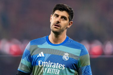 Thibaut Courtois, Club Atletico de Madrid ile Real Madrid (Maciej Rogowski / Ball Raw Images) arasında oynanan yarı final maçında görüldü.)