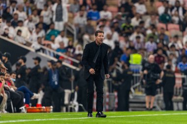Diego Simeone, Atletico de Madrid ve Real Madrid (Maciej Rogowski / Ball Raw Images) arasında oynanan İspanya Süper Kupası yarı final maçında görüldü.)