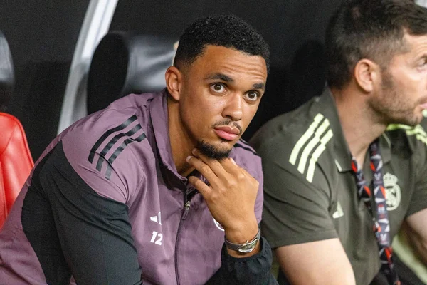 Trent Alexander Arnold Atletico de Madrid ile Real Madrid arasında oynanan yarı final maçında görüldü (Maciej Rogowski / Ball Raw Images)