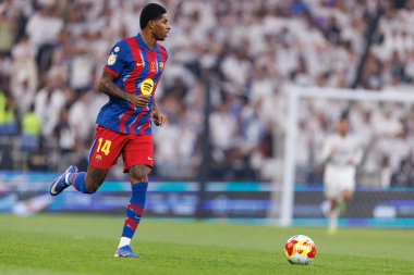 Marcus Rashford, FC Barcelona ve Real Madrid (Maciej Rogowski / Ball Raw Images) takımları arasında oynanan İspanya Süper Kupa Finali sırasında görüldü.)