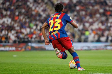 Jules Kounde İspanya Süper Kupası Finali sırasında FC Barcelona ve Real Madrid takımları arasında görüldü (Maciej Rogowski / Ball Raw Images)