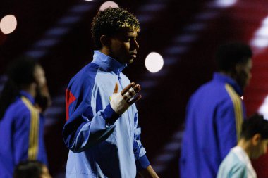 Lamine Yamal, FC Barcelona ve Real Madrid (Maciej Rogowski / Ball Raw Images) takımları arasında oynanan İspanya Süper Kupa Finali sırasında görüldü.)