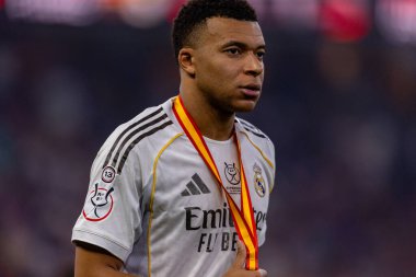 FC Barcelona ve Real Madrid (Maciej Rogowski / Ball Raw Images) takımları arasında oynanan İspanya Süper Kupa Finali sırasında Kylian Mbappe görüldü)
