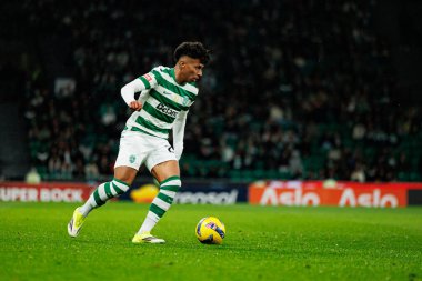 Liga Portekiz maçı sırasında Estadio Jose Alvalade 'deki Casa Pia AC (Maciej Rogowski / Ball Raw Images) takımları arasında Alisson Santos görüldü.)