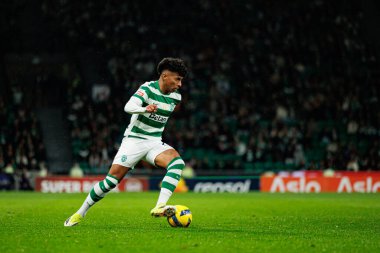 Liga Portekiz maçı sırasında Estadio Jose Alvalade 'deki Casa Pia AC (Maciej Rogowski / Ball Raw Images) takımları arasında Alisson Santos görüldü.)