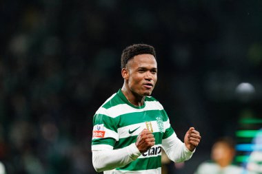 Cin Catamo, Liga Portekiz maçında attığı gol sonrasında Estadio Jose Alvalade 'deki Casa Pia AC (Maciej Rogowski / Ball Raw Images) takımları arasında kutlama yaparken görüldü.)