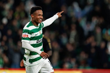 Cin Catamo, Liga Portekiz maçında attığı gol sonrasında Estadio Jose Alvalade 'deki Casa Pia AC (Maciej Rogowski / Ball Raw Images) takımları arasında kutlama yaparken görüldü.)