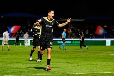 Sandro Lima, FC Alverca ve Moreirense FC (Maciej Rogowski / Ball Raw Images) takımları arasında oynanan Liga Portekiz maçında gol attıktan sonra kutlama yaparken görülüyor.)