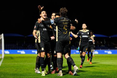 Nabil Touaizi, FC Alverca ve Moreirense FC (Maciej Rogowski / Ball Raw Images) takımları arasında oynanan Liga Portekiz maçında gol attıktan sonra kutlama yaparken görülüyor.)