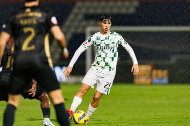 FC Alverca ve Moreirense FC (Maciej Rogowski / Ball Raw Images) takımları arasında Liga Portekiz maçında görülen Diogo Travassos)