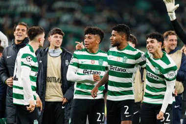 Ivan Fresneda, Alisson Santos, Matheus Reis ve Joao Simoes UEFA Şampiyonlar Ligi maçında Estadio Jose Alvalade 'de (Maciej Rogowski / Ball Raw Images) Sporting CP ve Paris Saint-Germain takımları arasında görüldü.)