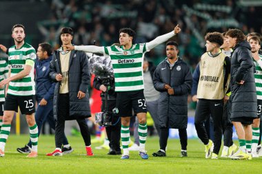 Joao Simoes, UEFA Şampiyonlar Ligi maçında Estadio Jose Alvalade 'de (Maciej Rogowski / Ball Raw Images) Sporting CP ve Paris Saint-Germain takımları arasında görüldü.)