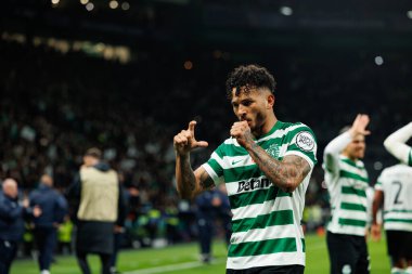 Luis Suarez, UEFA Şampiyonlar Ligi maçında Estadio Jose Alvalade 'de (Maciej Rogowski / Ball Raw Images) Sporting CP ve Paris Saint-Germain takımları arasında gol üstüne gol atarken görüldü.)