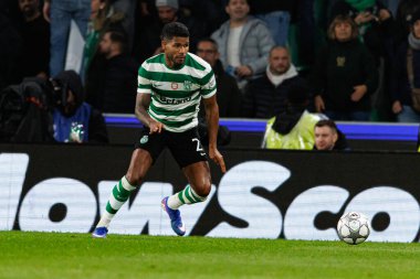 Matheus Reis UEFA Şampiyonlar Ligi maçında Estadio Jose Alvalade 'de (Maciej Rogowski / Ball Raw Images) Sporting CP ve Paris Saint-Germain takımları arasında görüldü.)