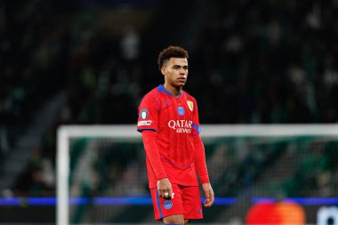 Estadio Jose Alvalade 'de (Maciej Rogowski / Ball Raw Images) Sporting CP ve Paris Saint-Germain takımları arasında oynanan UEFA Şampiyonlar Ligi maçında Desire Doue görüldü)