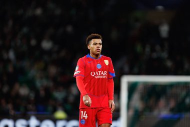 Estadio Jose Alvalade 'de (Maciej Rogowski / Ball Raw Images) Sporting CP ve Paris Saint-Germain takımları arasında oynanan UEFA Şampiyonlar Ligi maçında Desire Doue görüldü)