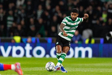 Matheus Reis UEFA Şampiyonlar Ligi maçında Estadio Jose Alvalade 'de (Maciej Rogowski / Ball Raw Images) Sporting CP ve Paris Saint-Germain takımları arasında görüldü.)