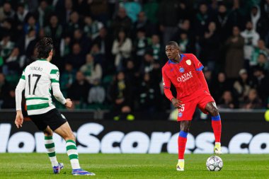 Nuno Mendes UEFA Şampiyonlar Ligi maçında Estadio Jose Alvalade 'de (Maciej Rogowski / Ball Raw Images) Sporting CP ve Paris Saint-Germain takımları arasında görüldü.)