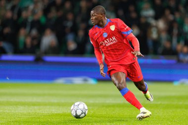 Nuno Mendes UEFA Şampiyonlar Ligi maçında Estadio Jose Alvalade 'de (Maciej Rogowski / Ball Raw Images) Sporting CP ve Paris Saint-Germain takımları arasında görüldü.)