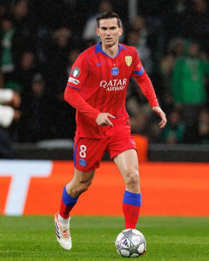 UEFA Şampiyonlar Ligi maçında Estadio Jose Alvalade 'de (Maciej Rogowski / Ball Raw Images) Sporting CP ve Paris Saint-Germain takımları arasında görülen Fabian Ruiz)