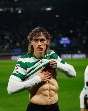 Ricardo Mangas, UEFA Şampiyonlar Ligi maçında Estadio Jose Alvalade 'de (Maciej Rogowski / Ball Raw Images) Sporting CP ve Paris Saint-Germain takımları arasında görüldü.)