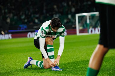 Francisco Trincao, UEFA Şampiyonlar Ligi maçında Estadio Jose Alvalade 'de (Maciej Rogowski / Ball Raw Images) Sporting CP ve Paris Saint-Germain takımları arasında görüldü.)