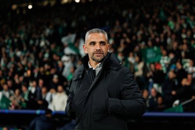 Rui Borges UEFA Şampiyonlar Ligi maçında Estadio Jose Alvalade 'de (Maciej Rogowski / Ball Raw Images) Sporting CP ve Paris Saint-Germain takımları arasında görüldü.)