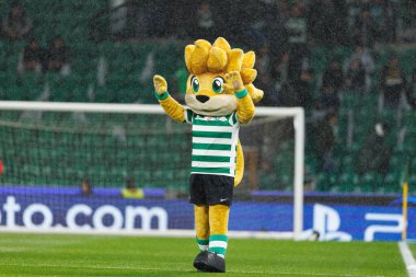 Jubas UEFA Şampiyonlar Ligi maçında Estadio Jose Alvalade 'de (Maciej Rogowski / Ball Raw Images) Sporting CP ve Paris Saint-Germain takımları arasında görüldü.)