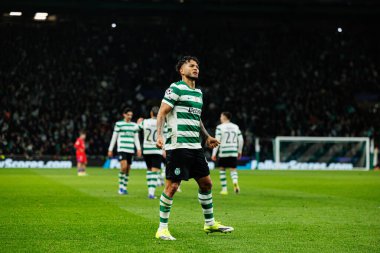 Luis Suarez, Estadio Jose Alvalade 'de (Maciej Rogowski / Ball Raw Images) Sporting CP ve Paris Saint-Germain takımları arasında oynanan UEFA Şampiyonlar Ligi maçında gol attıktan sonra kutlama yaparken görüldü.)