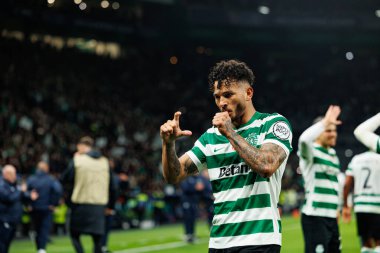 Luis Suarez, Estadio Jose Alvalade 'de (Maciej Rogowski / Ball Raw Images) Sporting CP ve Paris Saint-Germain takımları arasında oynanan UEFA Şampiyonlar Ligi maçında gol attıktan sonra kutlama yaparken görüldü.)