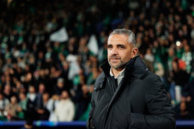 Rui Borges UEFA Şampiyonlar Ligi maçında Estadio Jose Alvalade 'de (Maciej Rogowski / Ball Raw Images) Sporting CP ve Paris Saint-Germain takımları arasında görüldü.)